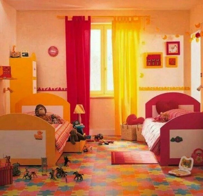Pokój dziecięcy różowo pomarańczowy