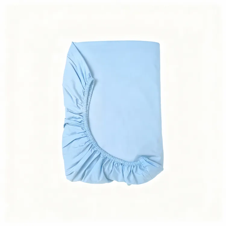 Jasnoniebieskie prześcieradło z gumką jersey