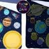 Świecąca w ciemności narzuta dziecięca z planetami