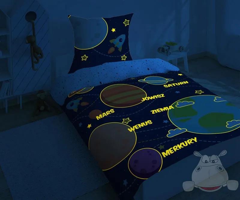 Pościel planety z elementami świecące w ciemności