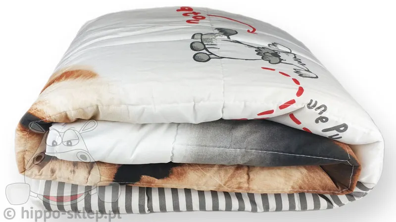 Narzuta z labradorami dla dziewczynki