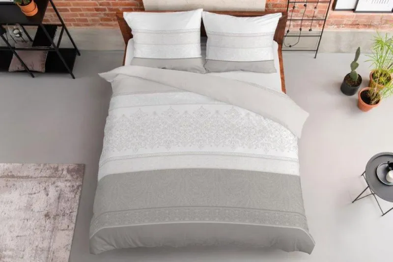 Satynowy komplet pościeli poszwa + poszewki 160x200 + 2x 70x80