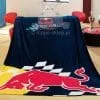 Koc pluszowy Red Bull classic 140x200, logo