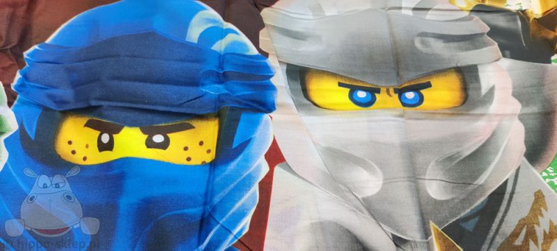 Nadruk wzoru wojowników Lego Ninjago na pościeli