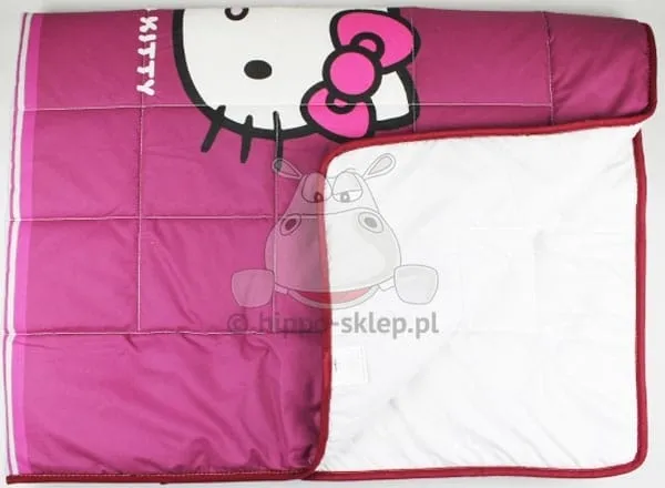 Narzuta z Hello Kitty